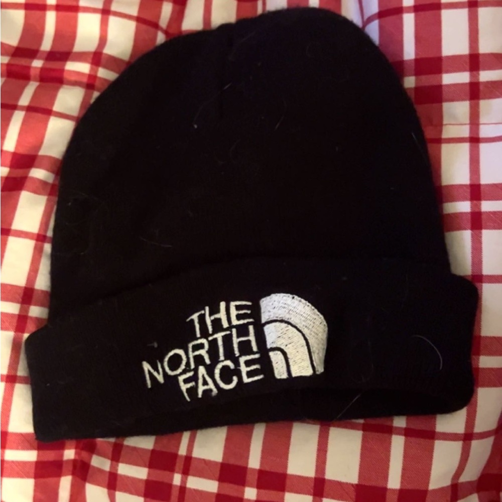 Black North Face beanie, new condition